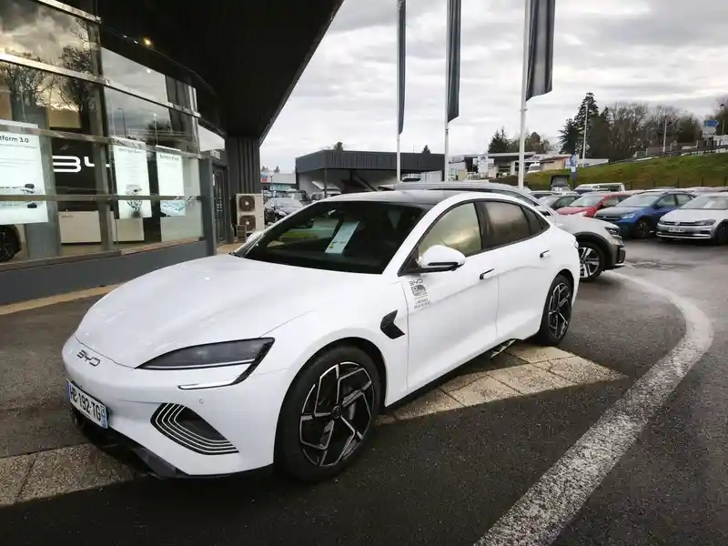 Photo Byd Seal Design