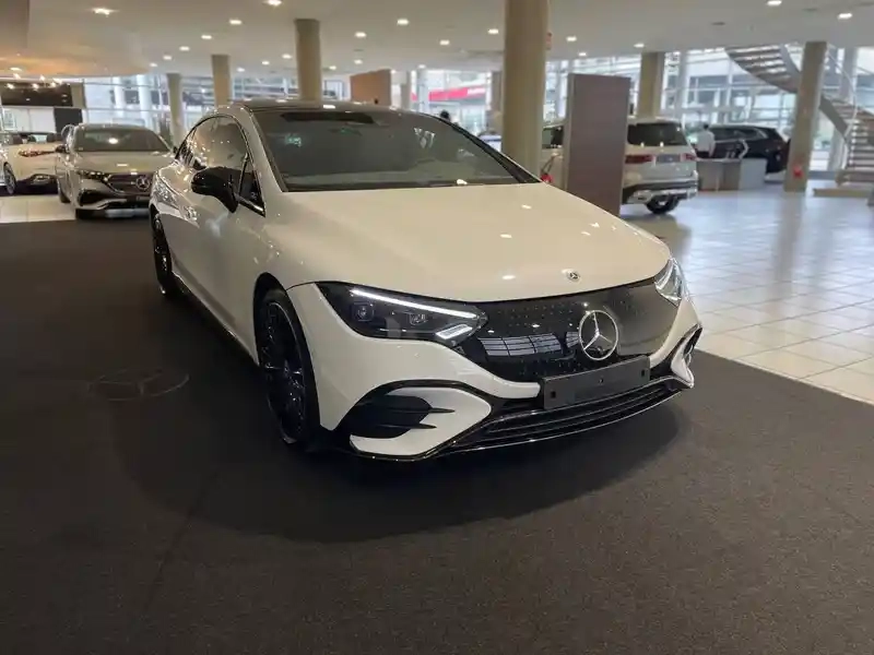 Photo Mercedes Eqe Amg Line