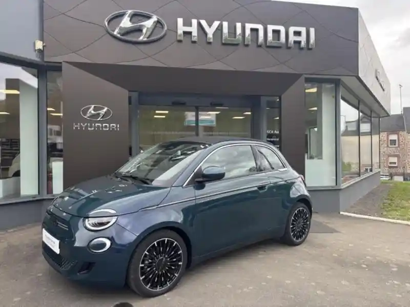 Photo Fiat 500 E 118ch La Prima My23