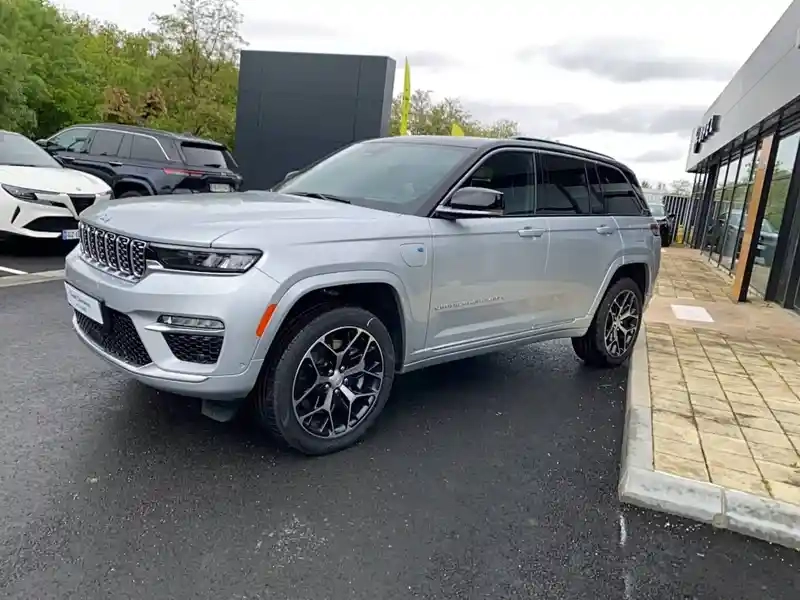 Photo Jeep Grand Cherokee Summit Reserve