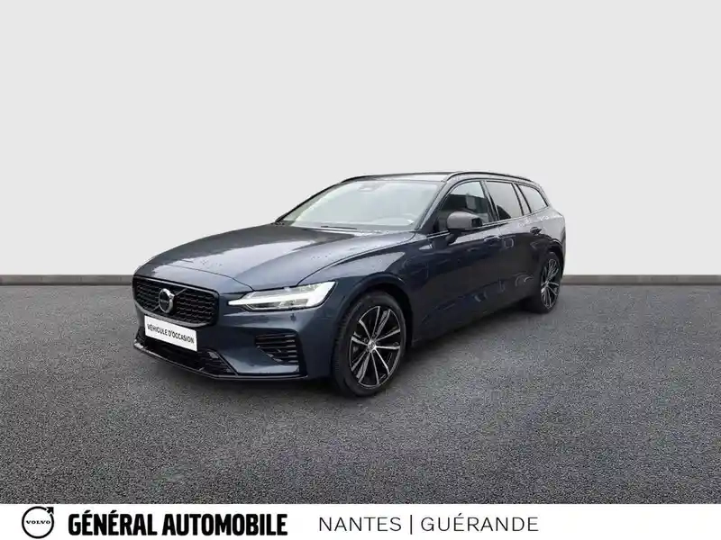 Photo Volvo V60 Plus Style Dark