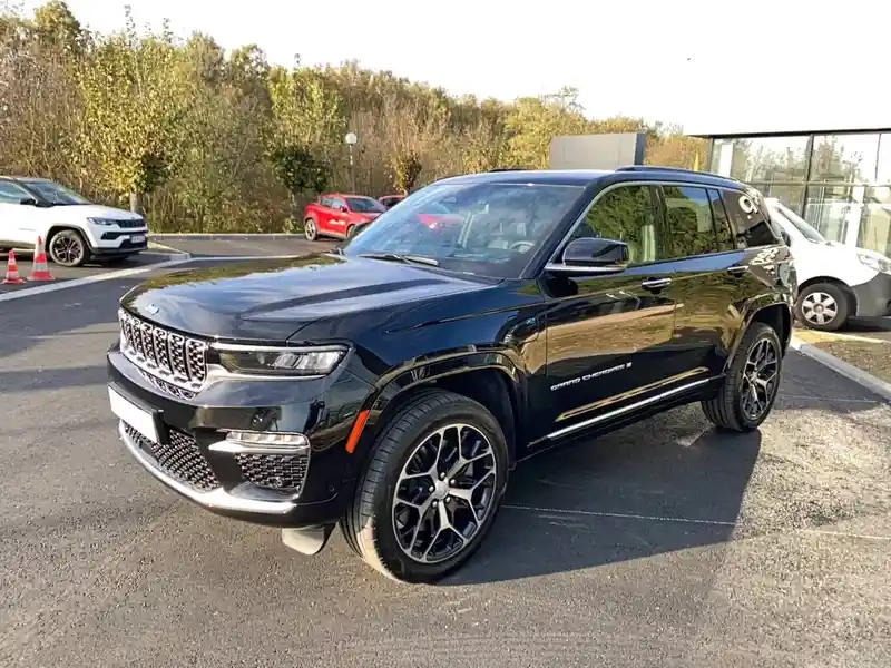 Photo Jeep Grand Cherokee Summit Reserve