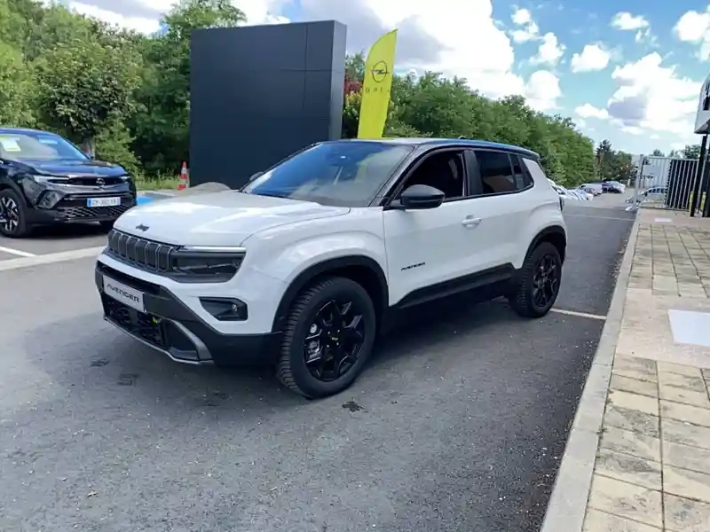 Photo Jeep Avenger Overland