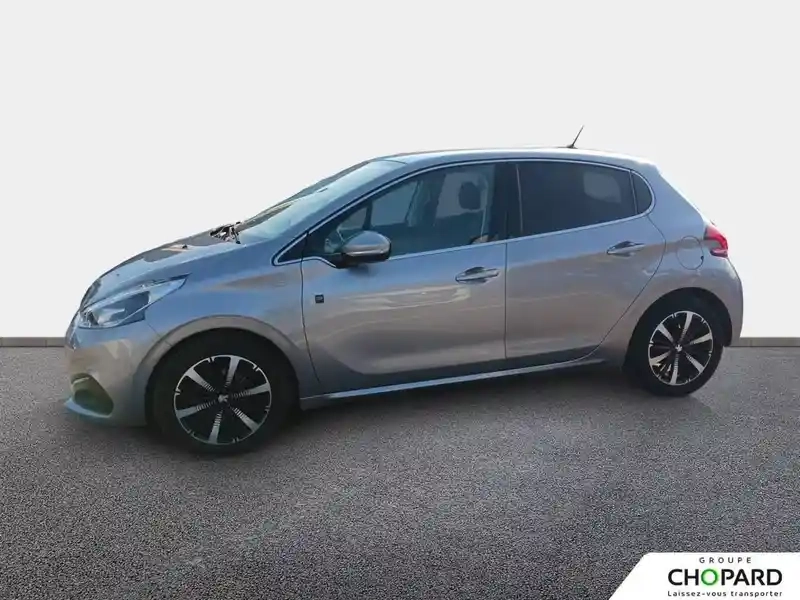 Photo Peugeot 208 Tech Edition