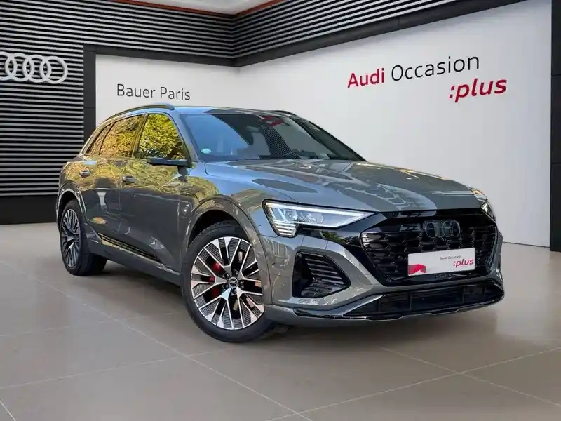 Photo Audi Q8 E-tron S Line