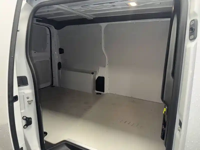 Photo Peugeot Expert E-expert Fgn M Electrique 100kwh (136ch) Batterie 75 Kwh  4p