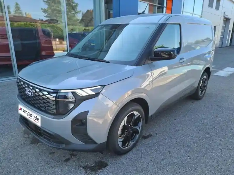 Photo Ford Transit Courier