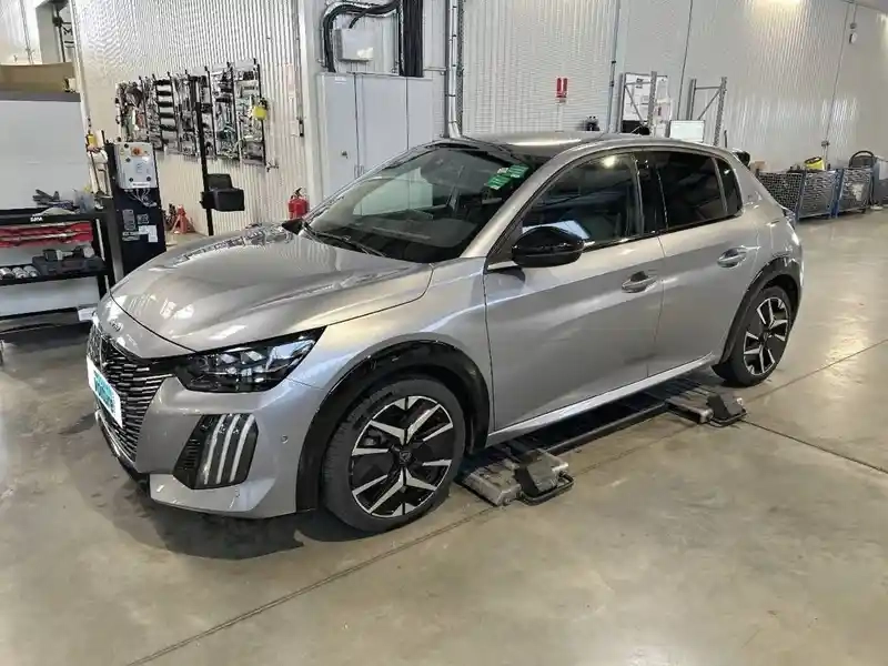 Photo Peugeot 208 Gt