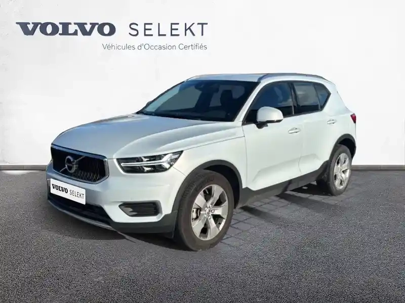 Photo Volvo Xc40 Momentum