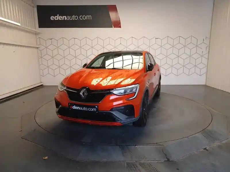 Photo Renault Arkana R.s. Line