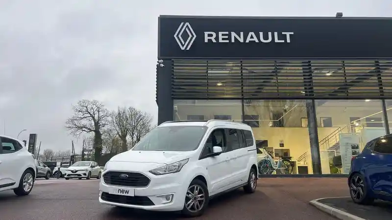 Photo Ford Tourneo Titanium