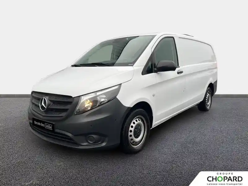Photo Mercedes Vito First