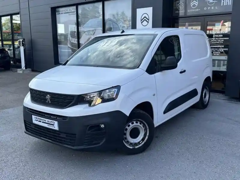 Photo Peugeot Partner Iii Puretech 110 S&s Standard 1000kg Premium