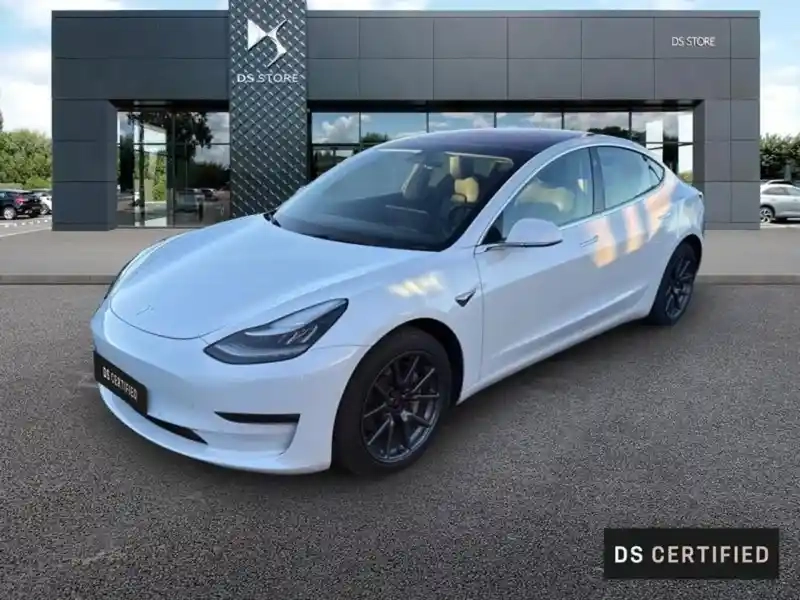 Photo Tesla Model 3