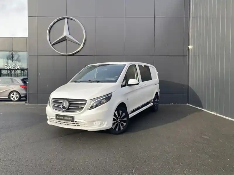 Photo Mercedes Vito 119 Cdi 4x4 Mixto Compact
