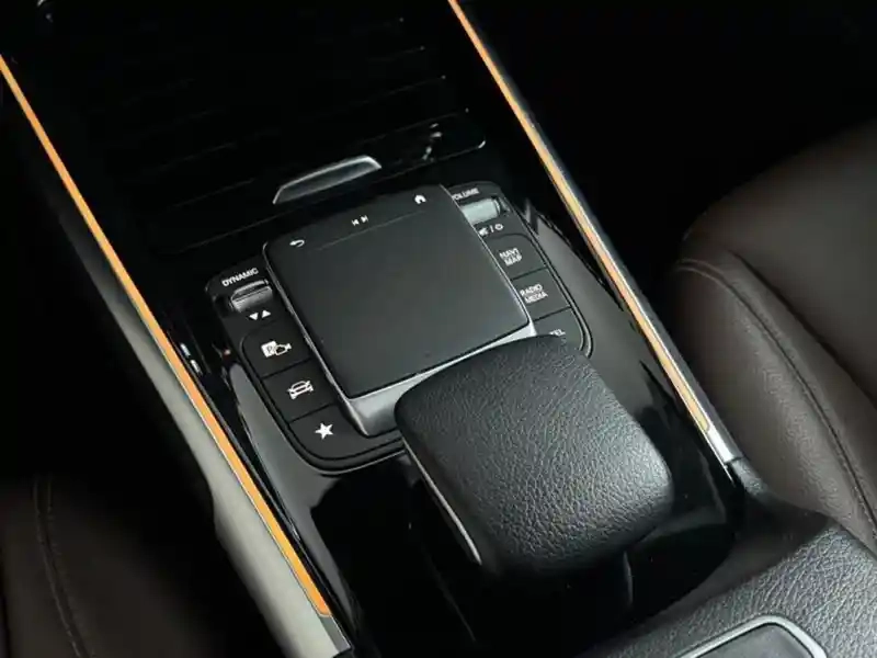 Photo Mercedes Glb 200 D Progressive Line