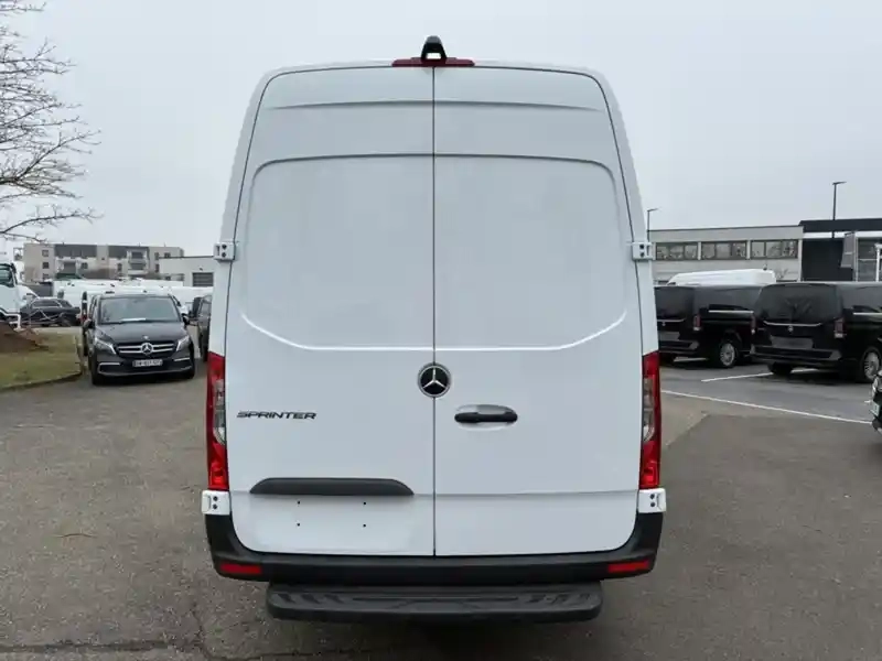 Photo Mercedes Sprinter 317 Cdi 43 L3h2 14m3 170ch Bvm