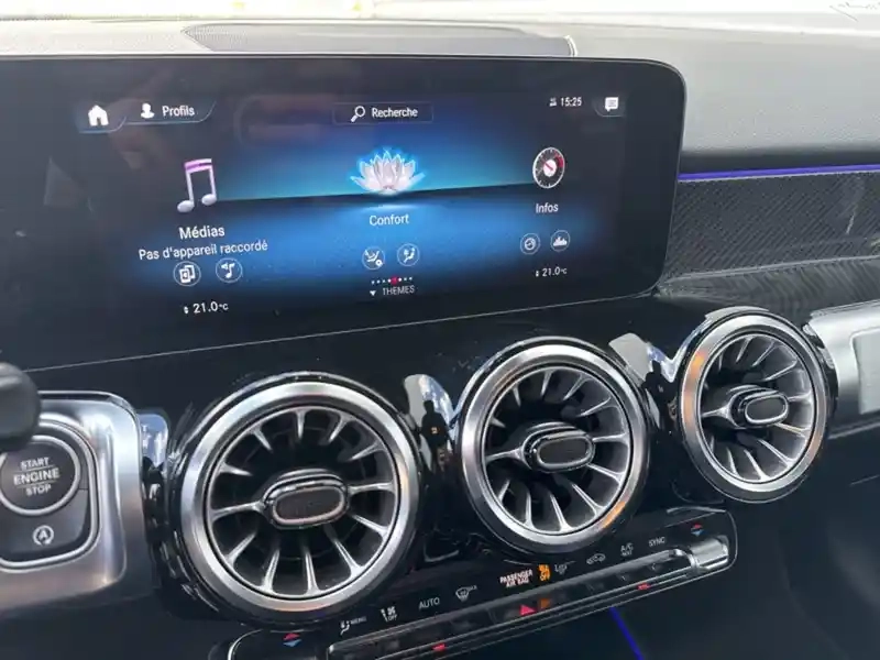 Photo Mercedes Glb 200 D Amg Line