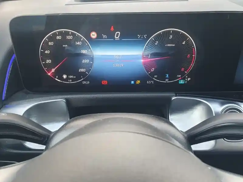 Photo Mercedes Glb 200 D Amg Line