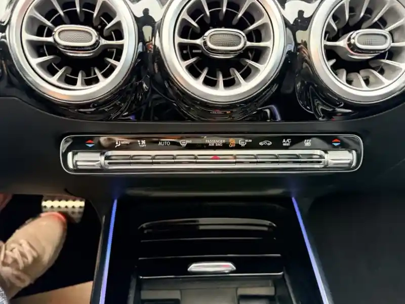 Photo Mercedes Gla 250 E Hybrid Eq Amg Line