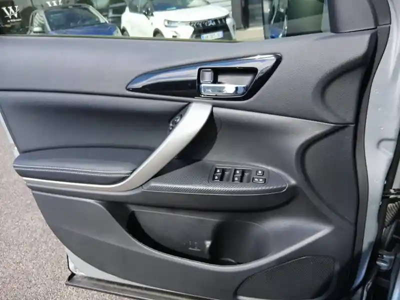 Photo Mitsubishi Eclipse 2.4 Twin Motor 4wd Intense