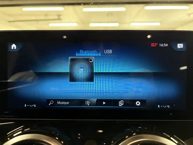 Photo Mercedes Glb 200 D Progressive Line