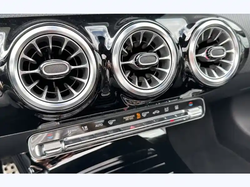 Photo Mercedes Cla 250 E Coupé Amg Line