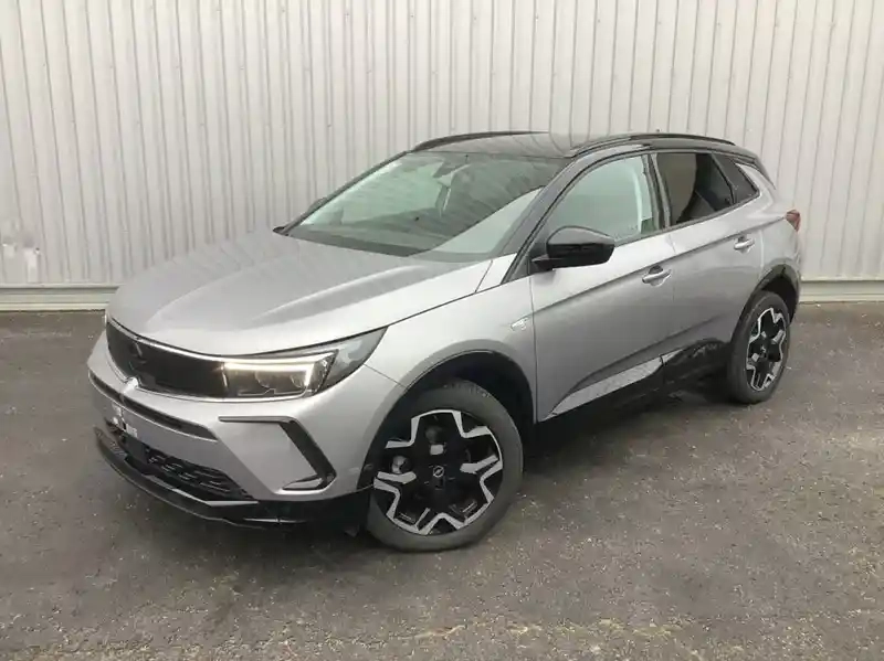 Photo Opel Grandland 1.5 Diesel 130 Ch Bva8 Gs