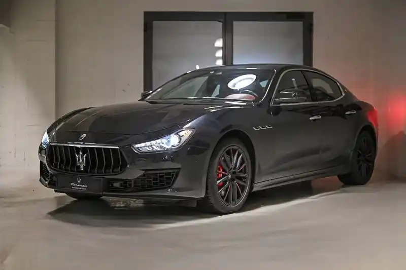Photo Maserati Ghibli Ribelle