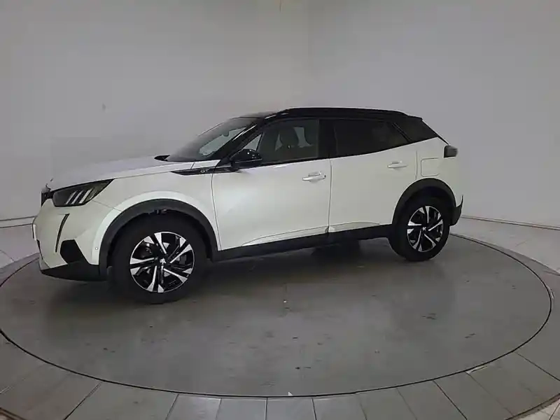 Photo Peugeot 2008 Gt