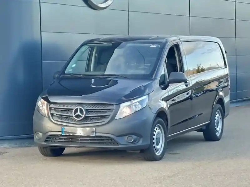 Photo Mercedes Vito E 111 Fourgon/long / L2 / 116c