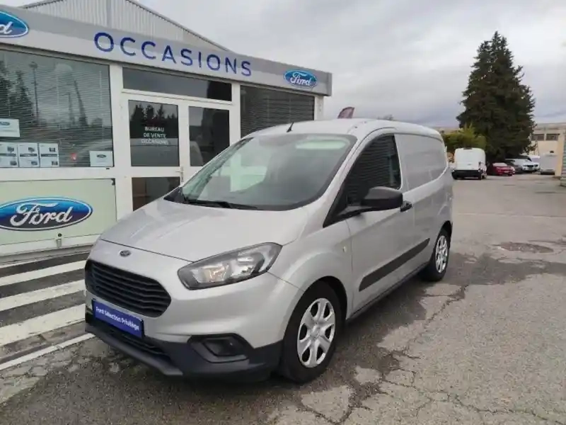 Photo Ford Transit Courier