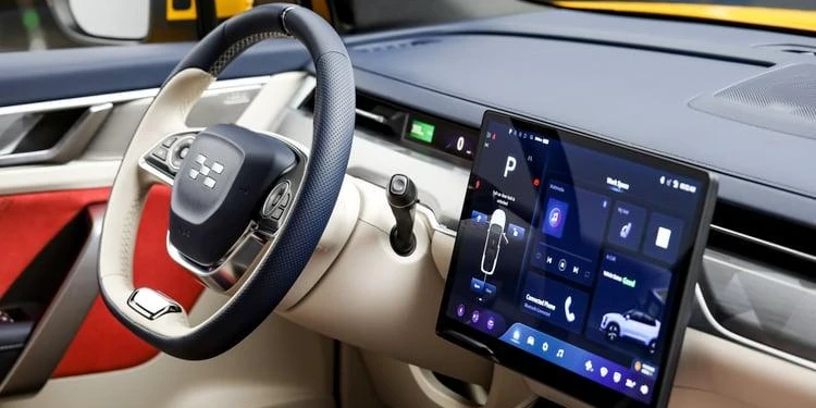 technologie-embarquée-aiways-U6