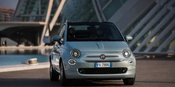 Fiat-500-mild-hybrid-avant