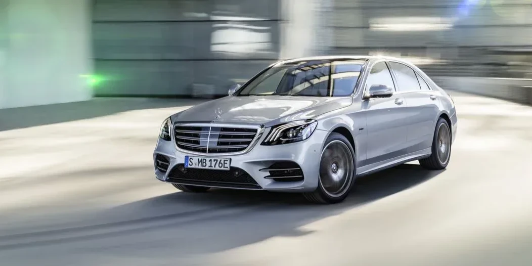 Mercedes-Classe-S-560-e-2019