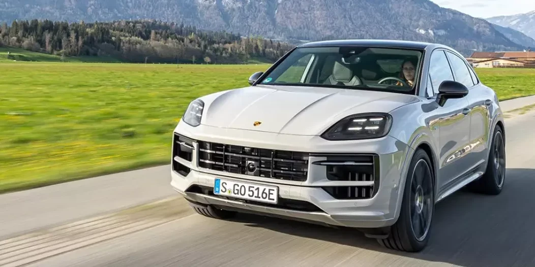 porsche-cayenne-2023