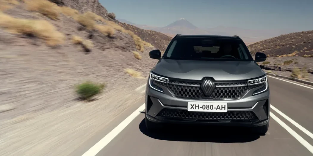 reanault-austral-sur-route