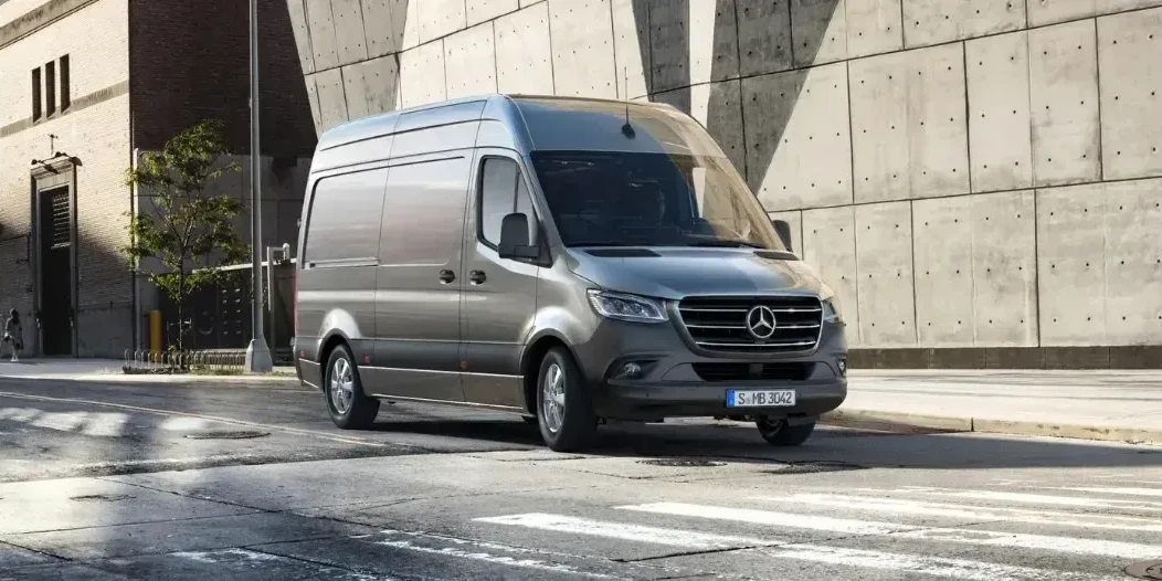 Mercedes-Sprinter