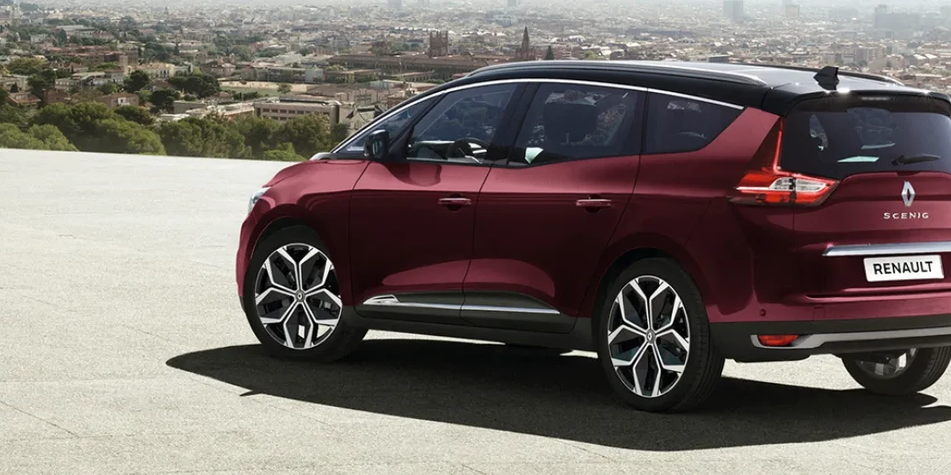 Renault Grand Scenic TCe 160 cv