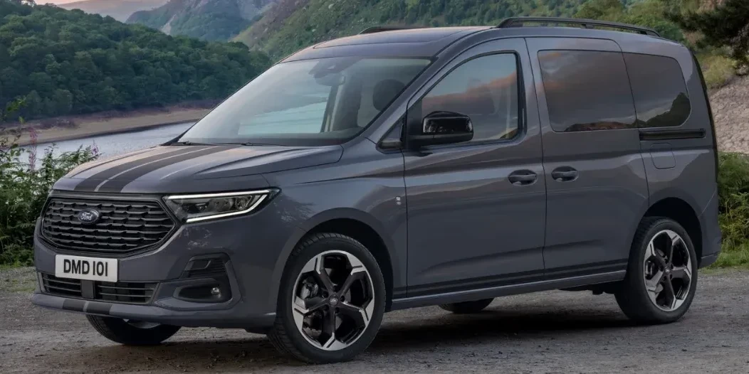 5-Ford-Touneo-Connect-exterieur