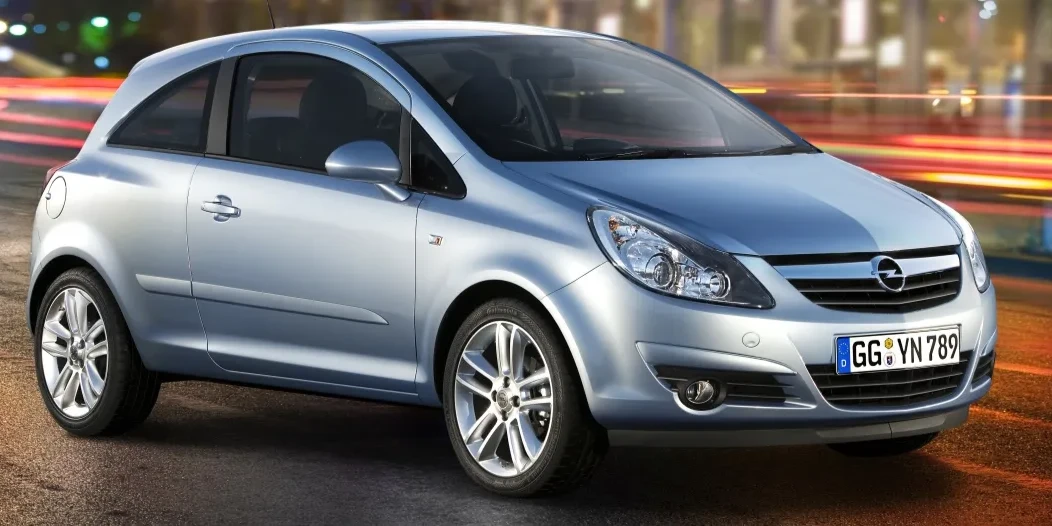 Opel-Corsa-10-12V-2009