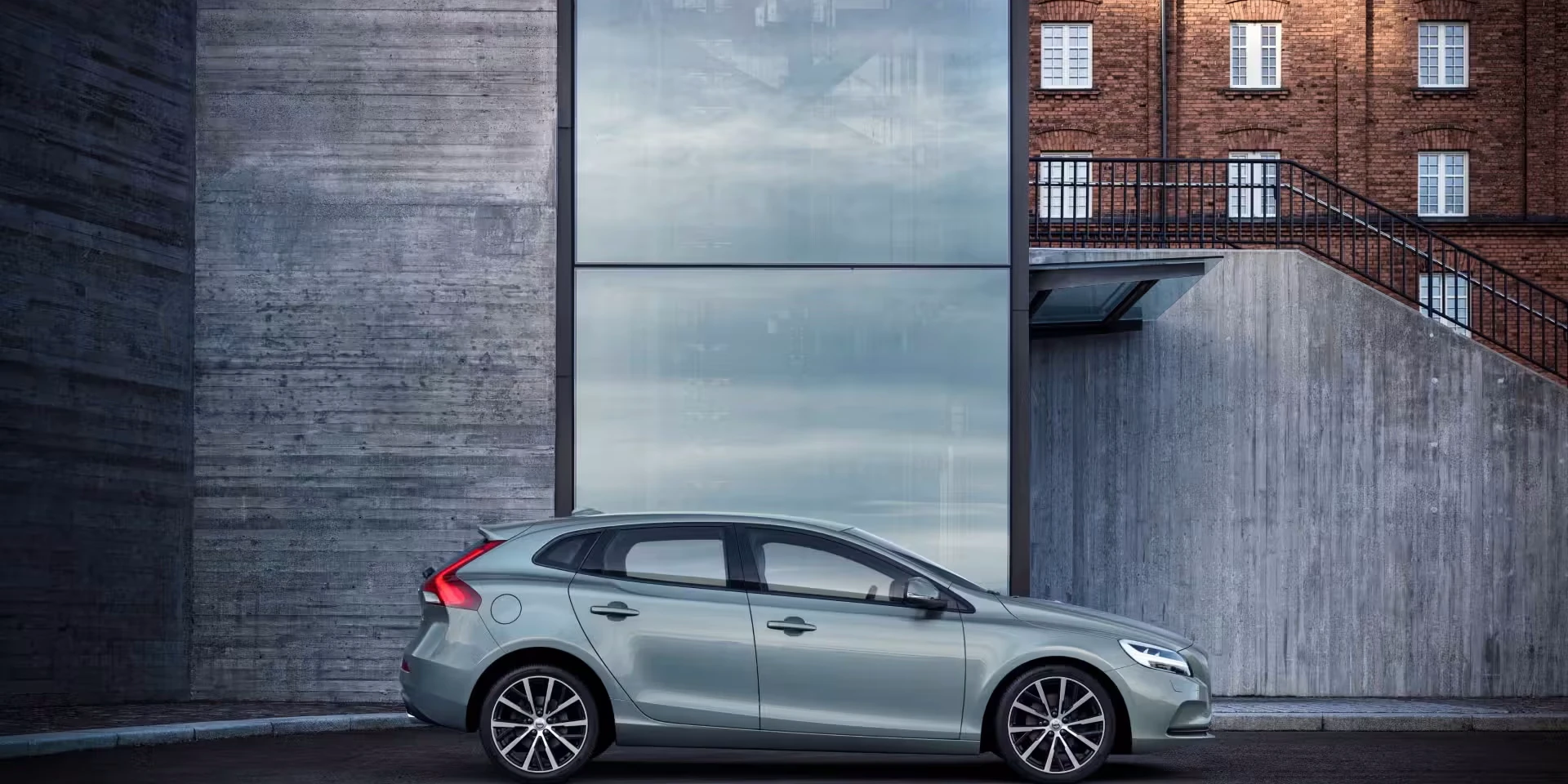 volvo-v40-finitions