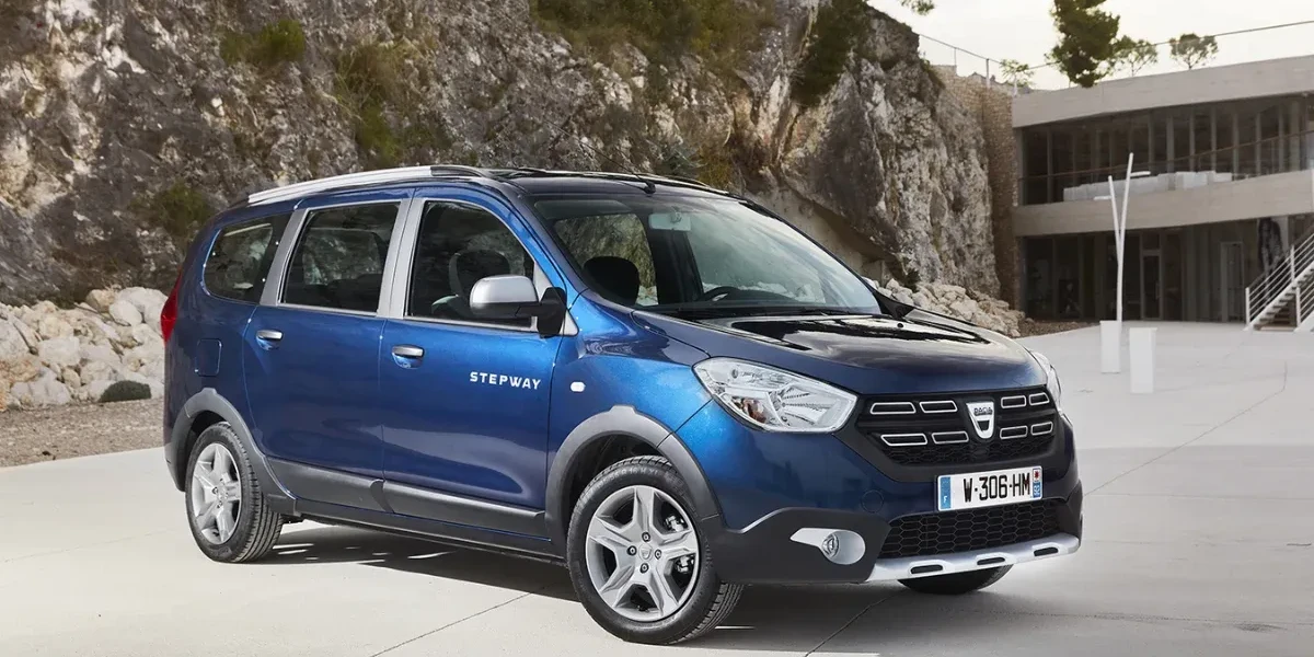 Dacia-lodgy-7-places-abordables