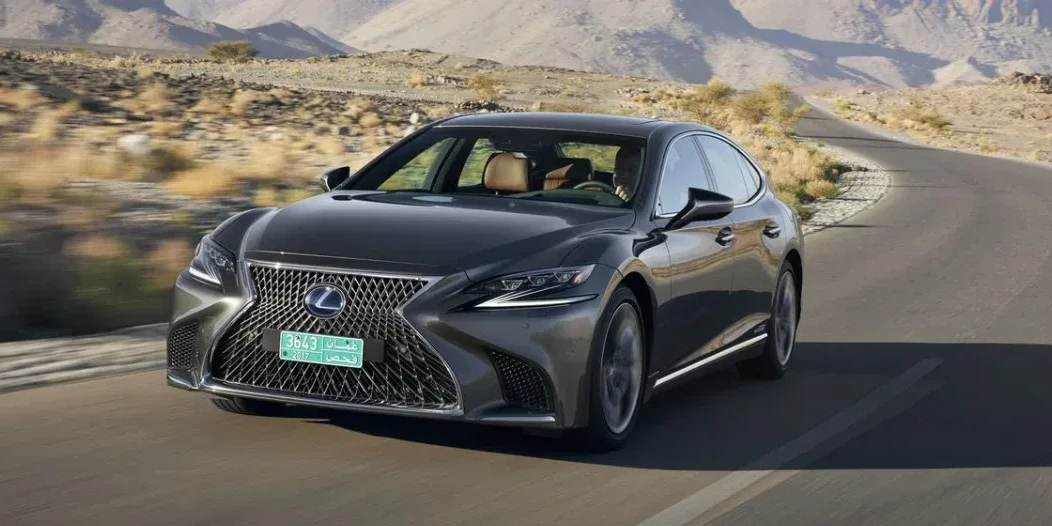 Lexus-LS-500h