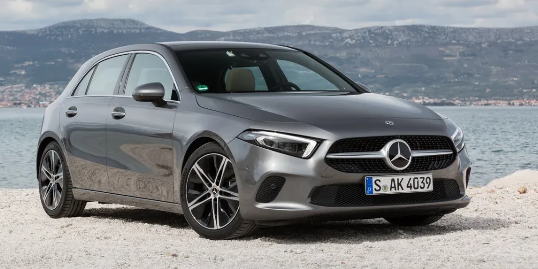 Mercedes-Classe-A-200-163-cv
