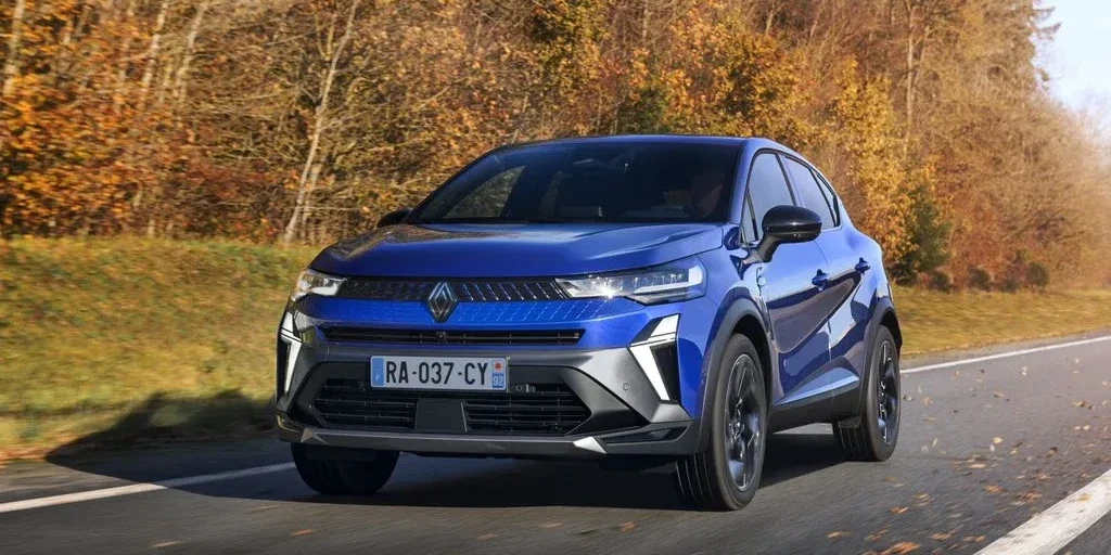 2. Renault Captur E-Tech Hybrid 145  le meilleur choix pour le confort technologique