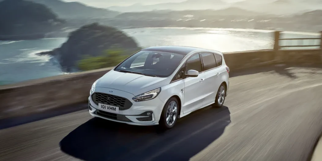 Ford-S-Max-2L-EcoBlue-150-cv