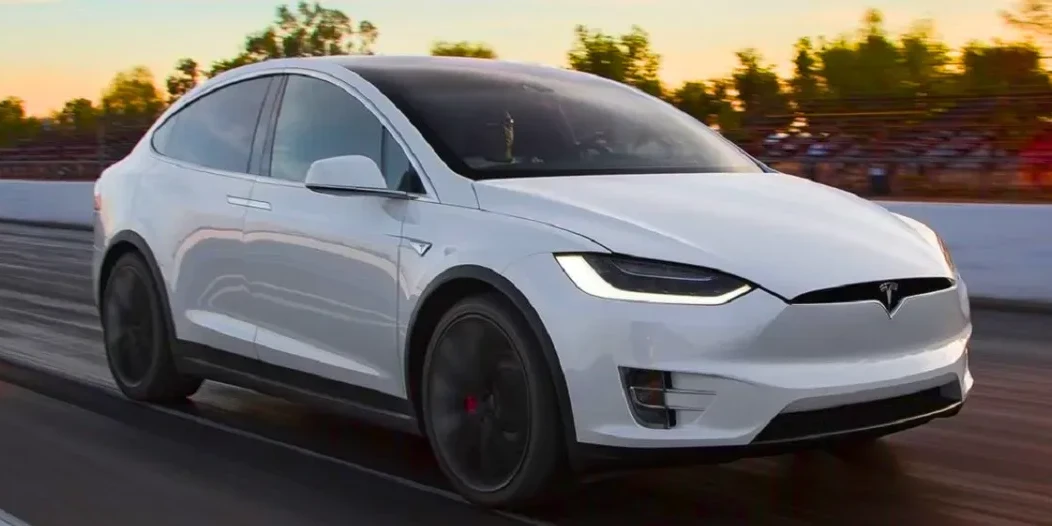 7-Tesla-Model-X-
