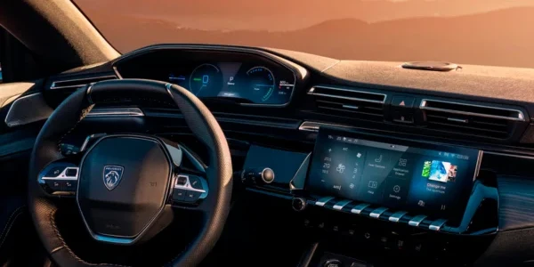 Peugeot 508 poste de conduite