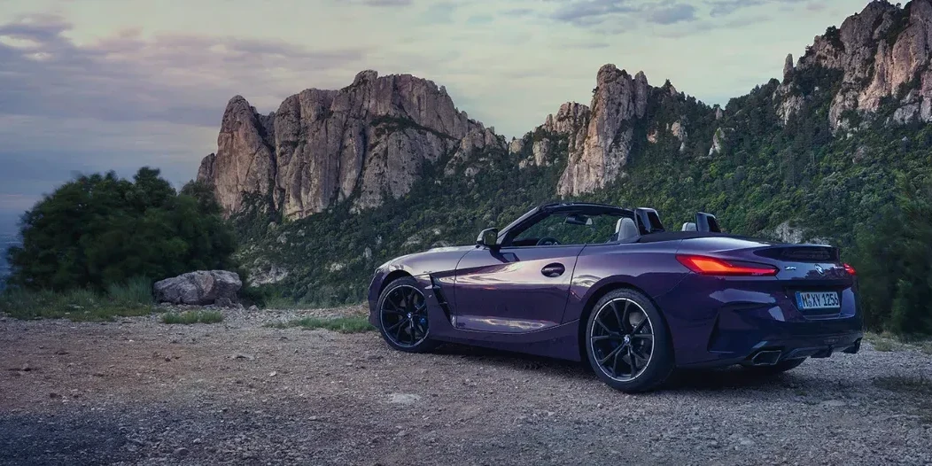 BMW-Z4-roadster-cab